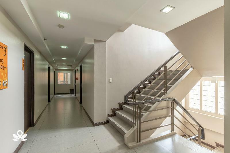 Lorenzzo Suites Hotel Makati City Buitenkant foto